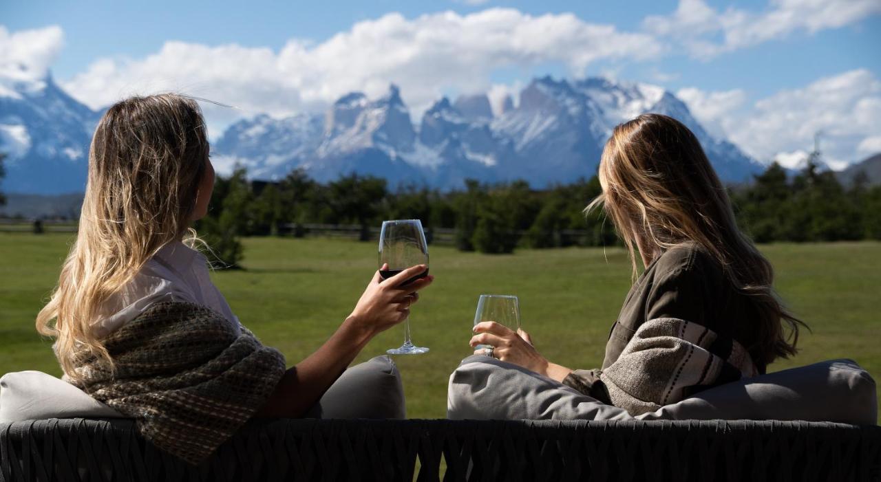Rio Serrano Hotel + Spa Torres del Paine National Park Extérieur photo